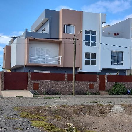 Nifa House Hotel Еспаргос Екстериор снимка