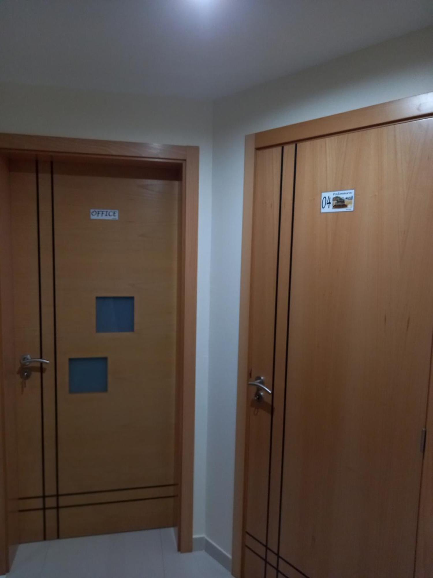 Nifa House Hotel Еспаргос Екстериор снимка
