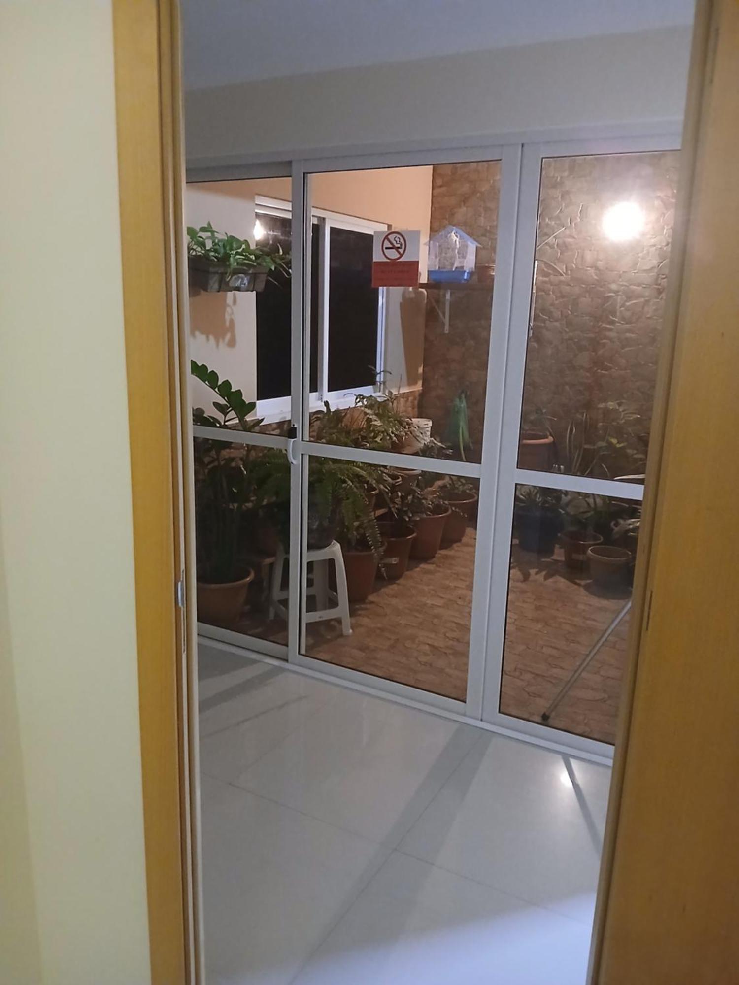 Nifa House Hotel Еспаргос Екстериор снимка