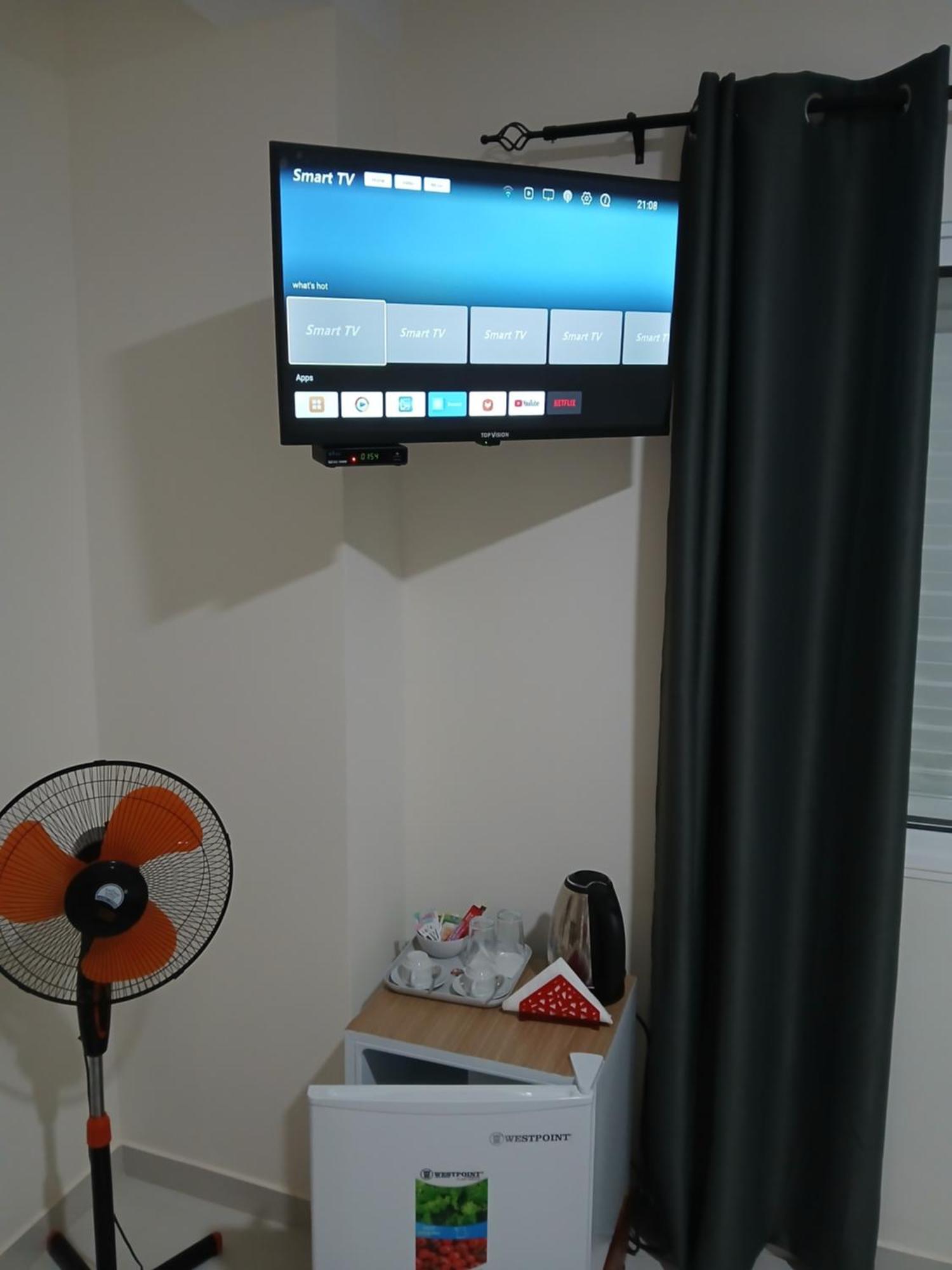Nifa House Hotel Еспаргос Екстериор снимка