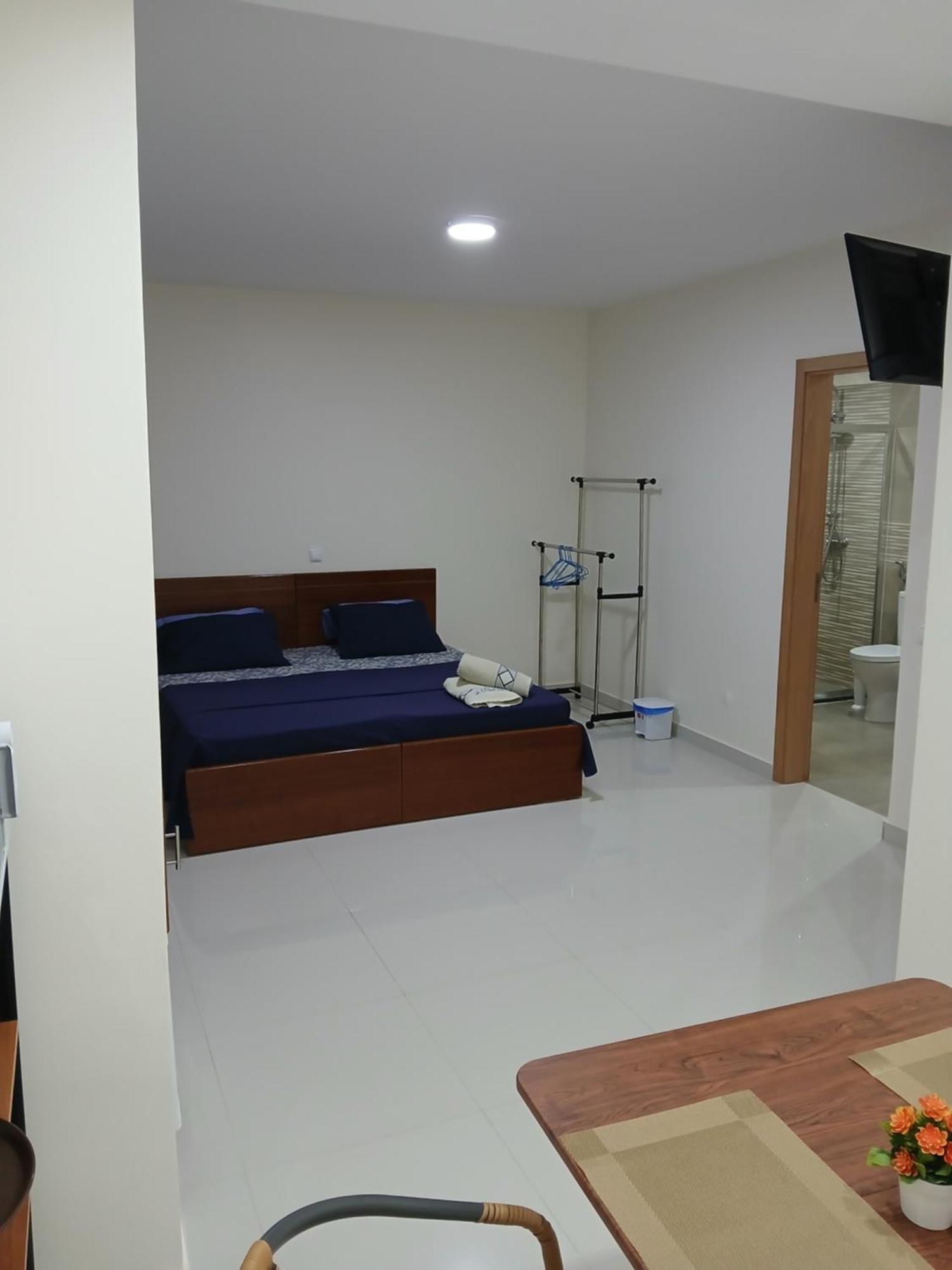 Nifa House Hotel Еспаргос Екстериор снимка
