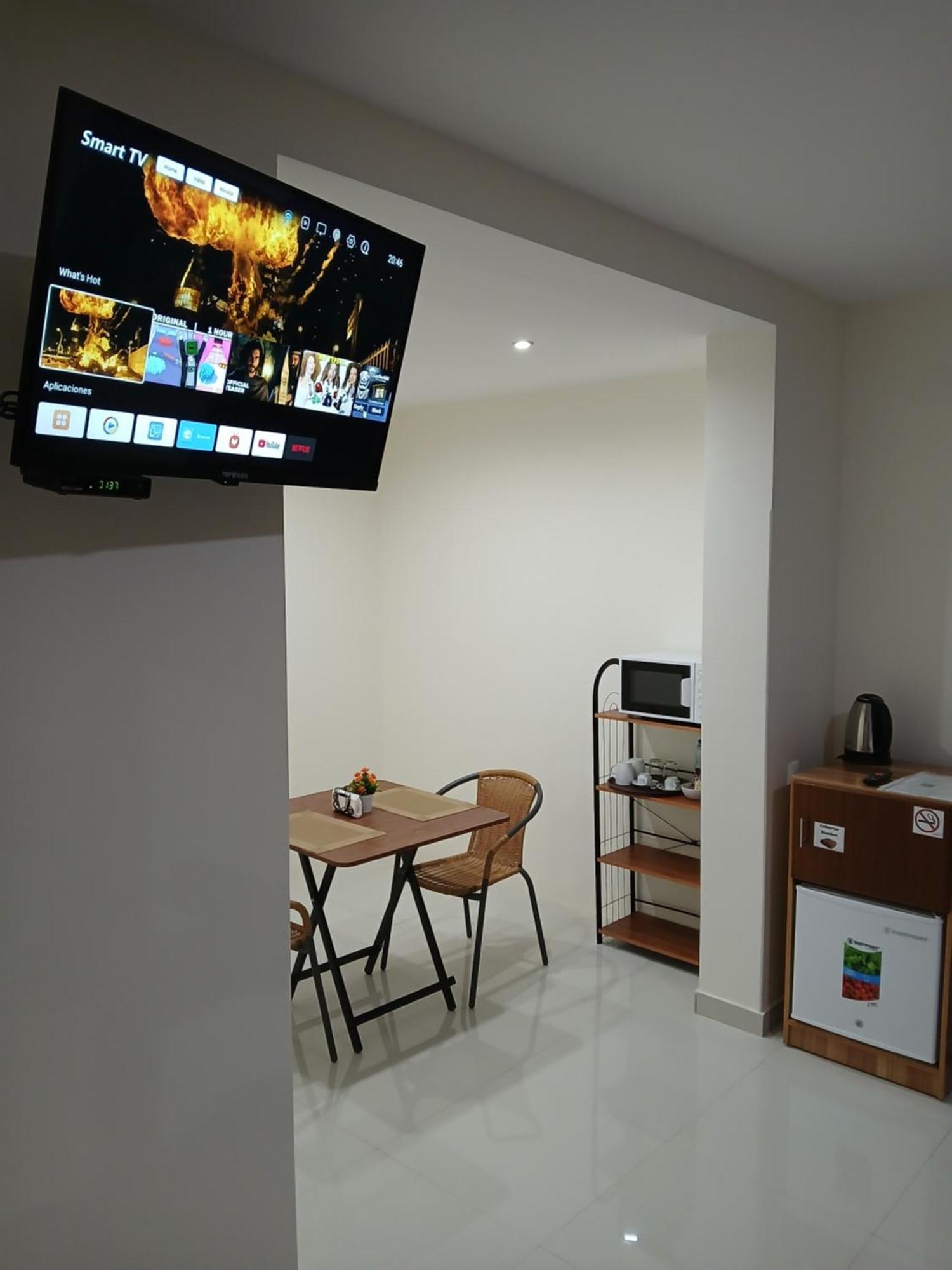 Nifa House Hotel Еспаргос Екстериор снимка